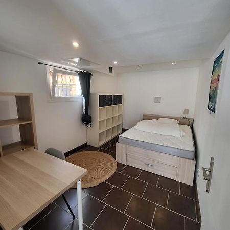 L'Agreable Hotel Nantes Bagian luar foto